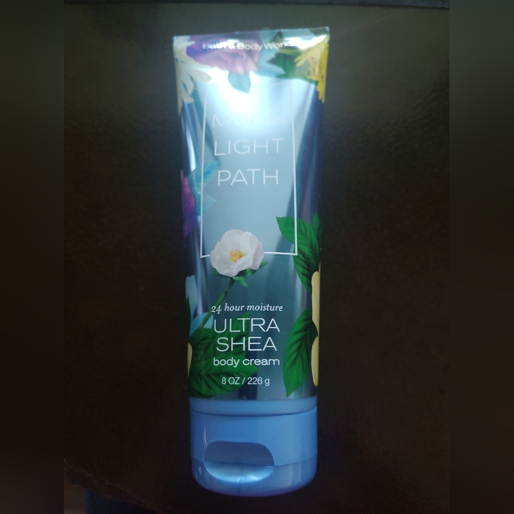 New Bath & Body Works "Moonlight Path" Ultra Shea Cream 8 Oz Tube